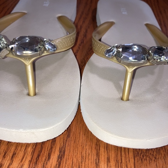 J. Crew Jeweled Flip Flops Size 7 - Picture 10 of 13